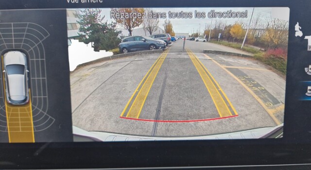 MERCEDES-BENZ GLA 250 e Style 8G-DCT