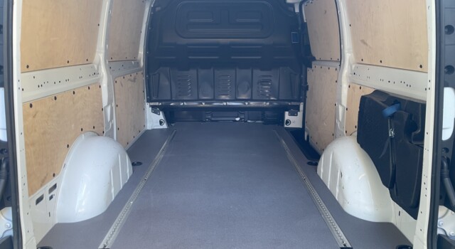 MERCEDES-BENZ VITO 116 CDI Lang 9G-Tronic 4M Pro