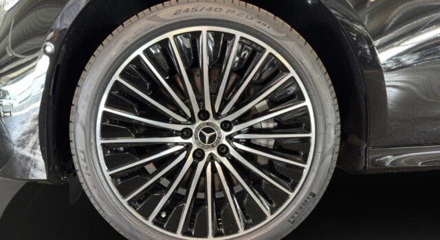 MERCEDES-BENZ E 220 d T 4Matic 9G-Tronic