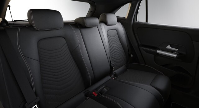 MERCEDES-BENZ GLA 220 4Matic 8G-DCT