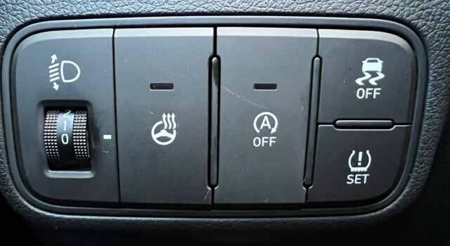 HYUNDAI BAYON 1.0 T-GDi Amplia DCT