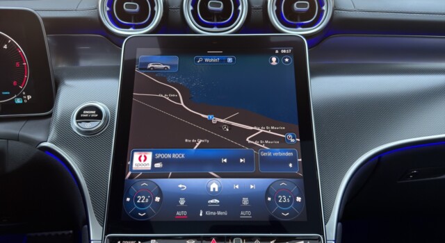 MERCEDES-BENZ GLC 220 d 4M 9G-Tronic