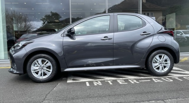 MAZDA 2 Hybrid Centre-line