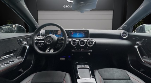 MERCEDES-BENZ A 35 AMG A AMG 35 4Matic 8G-DCT