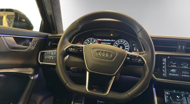 AUDI RS6 Avant 4.0 TFSI V8 qu