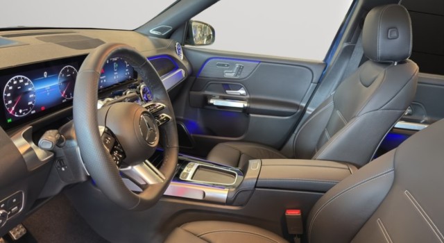 MERCEDES-BENZ GLB 220 d 4Matic 8G-Tronic