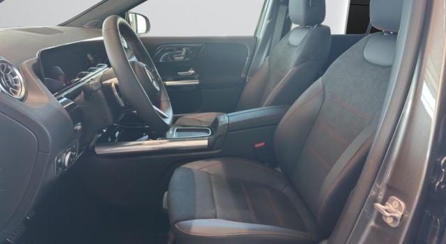 MERCEDES-BENZ GLA 250 e EQ Star 8G-DCT