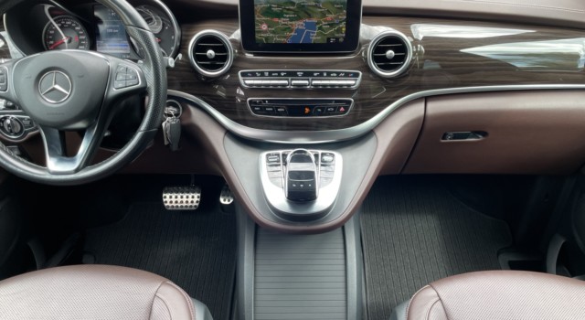 MERCEDES-BENZ V 250 d Swiss Edition lang 4Matic 7G-Tronic