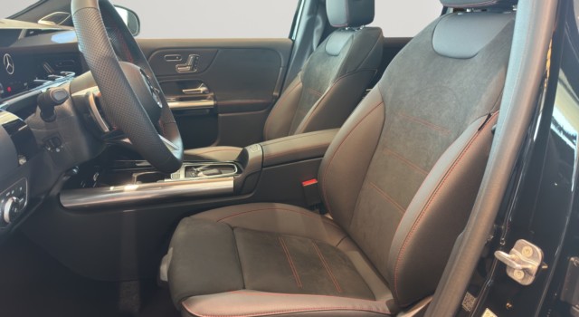 MERCEDES-BENZ EQA 350 66,5 kWh 4Matic Excellence