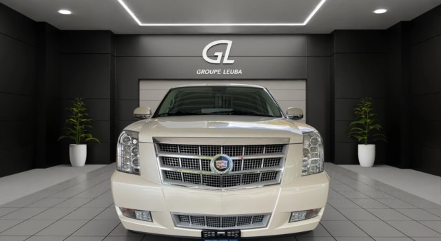 CADILLAC ESCALADE 6.2 Sport Luxury