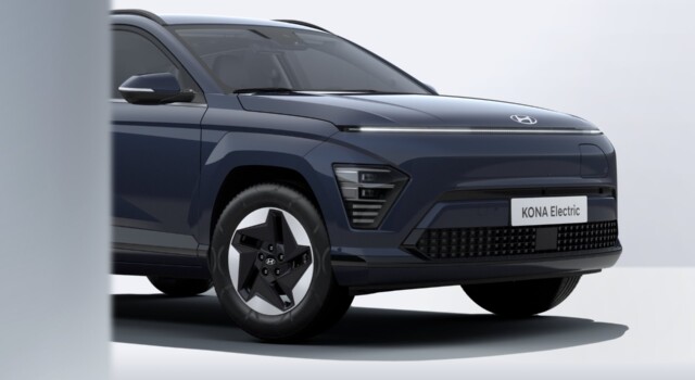 HYUNDAI KONA EV 48.4 kWh Amplia