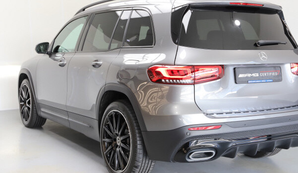 MERCEDES-BENZ GLB 220 d 4Matic AMG Line 8G-Tronic
