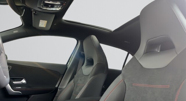 MERCEDES-BENZ A 250 e EQ Star 8G-DCT