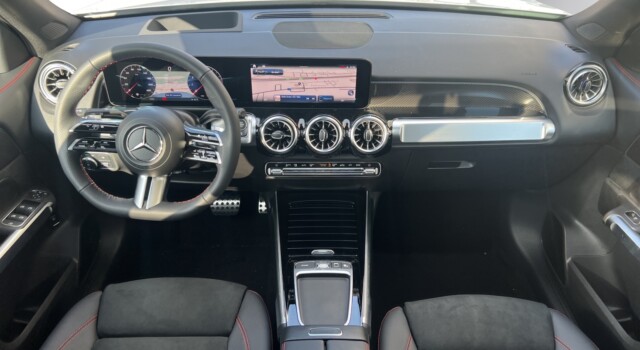 MERCEDES-BENZ GLB 250 4Matic 8G-Tronic