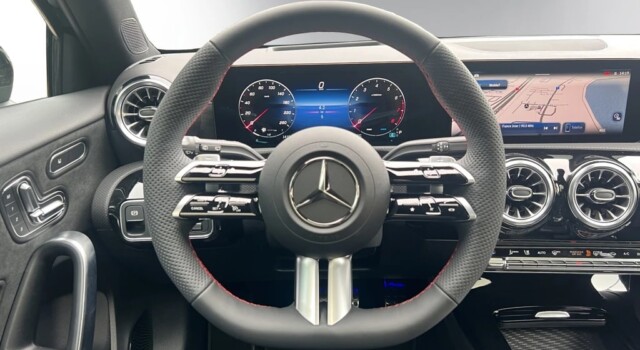 MERCEDES-BENZ A 250 4Matic 8G-DCT
