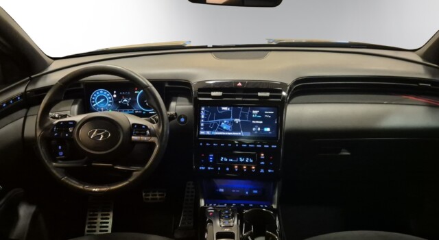 HYUNDAI TUCSON 1.6HEV NLi LUX 4WD