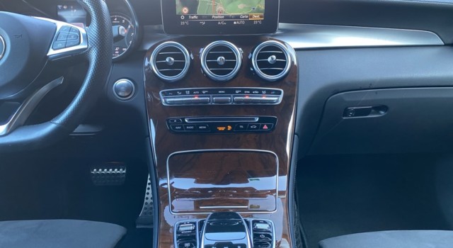 MERCEDES-BENZ GLC 250 AMG Line 4Matic