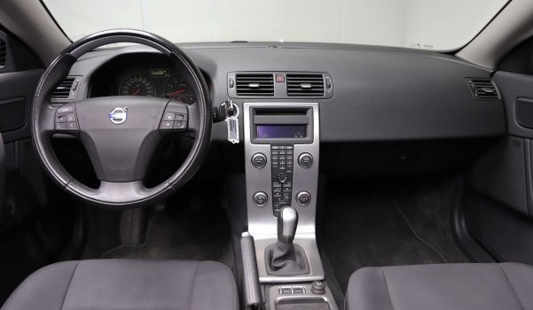 VOLVO C70 T5 Momentum