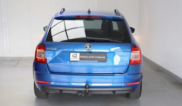 SKODA OCTAVIA 2.0 TSI Ambition