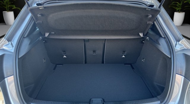 MERCEDES-BENZ A 220 4Matic 8G-DCT