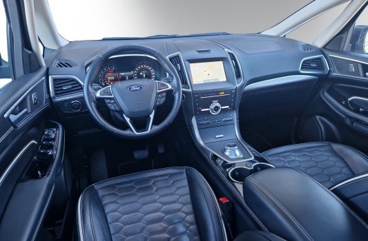 FORD S-MAX 2.0TDCi Vignale AWD