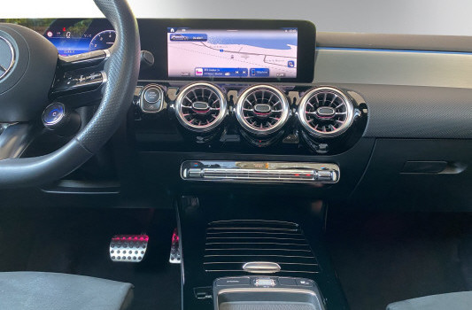 MERCEDES-BENZ A 35 AMG A AMG 35 4Matic 8G-DCT