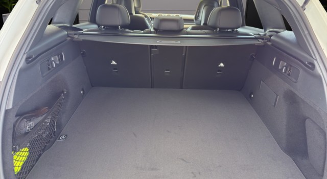MERCEDES-BENZ GLC 300 e 4Matic EQ Star 9G-Tronic