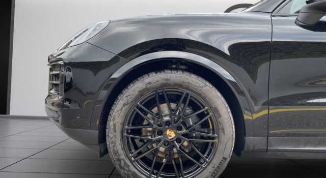 PORSCHE CAYENNE Tiptronic