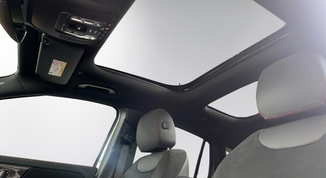 MERCEDES-BENZ GLA 220 4Matic 8G-DCT