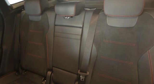 MERCEDES-BENZ GLA 220 4Matic 8G-DCT