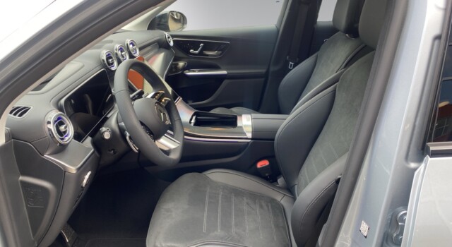 MERCEDES-BENZ GLC 300 4Matic 9G-Tronic