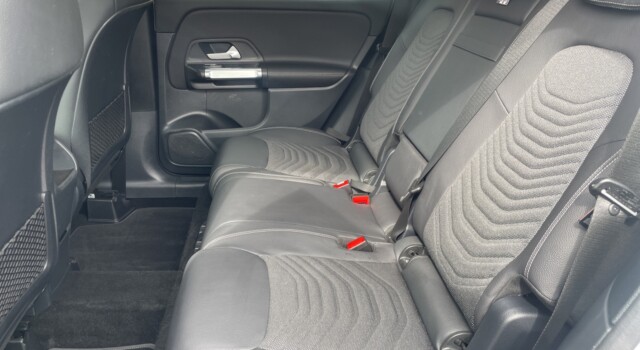 MERCEDES-BENZ GLB 220 4Matic 8G-Tronic