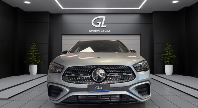 MERCEDES-BENZ GLA 220 4Matic 8G-DCT