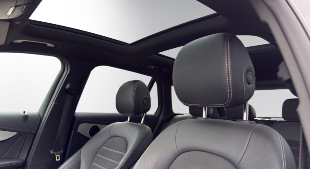 MERCEDES-BENZ GLC 300 e AMG Line 4Matic