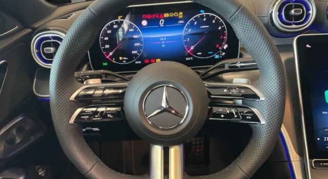 MERCEDES-BENZ C 200 4 Matic