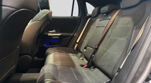 MERCEDES-BENZ GLA 250 e EQ Star 8G-DCT