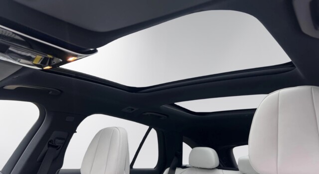 MERCEDES-BENZ E 200 E 220 D 4M T