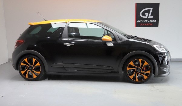 DS AUTOMOBILES DS3 1.6 THP Racing Gold M