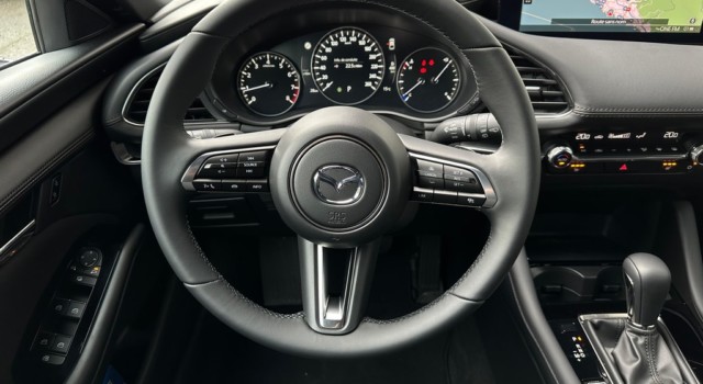 MAZDA 3 Hatchback SKYACTIV-X M Hybrid 186 Exclusive Line Automat