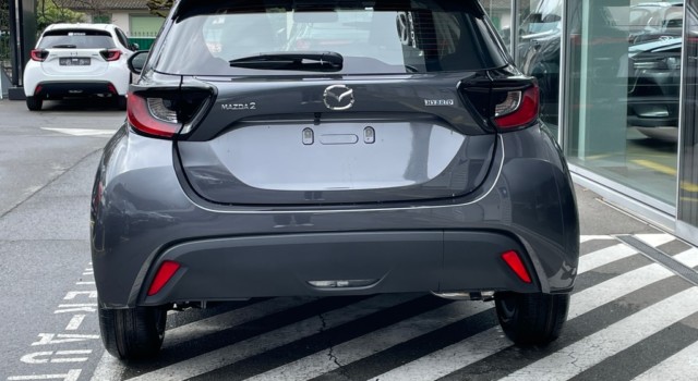 MAZDA 2 Hybrid Centre-line