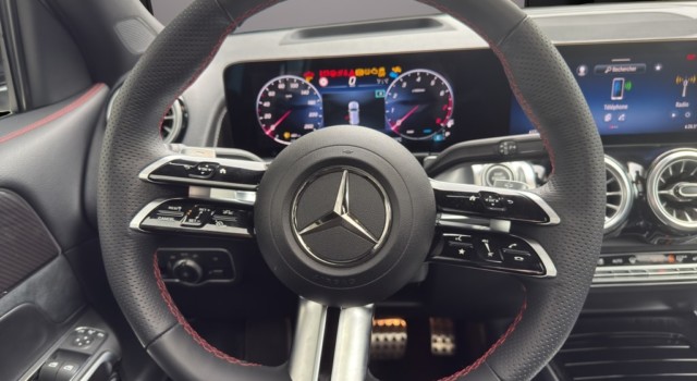 MERCEDES-BENZ GLB 250 4Matic 8G-Tronic