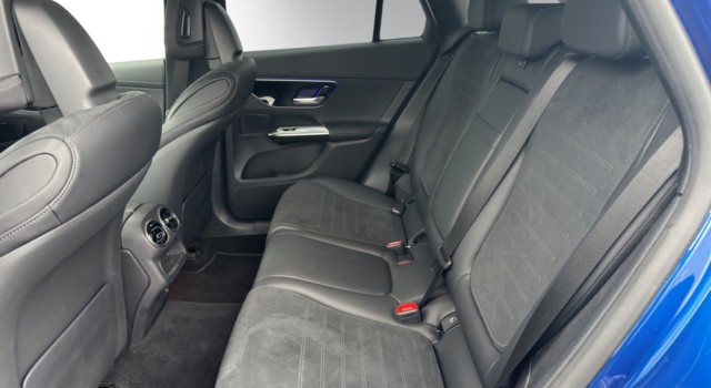 MERCEDES-BENZ GLC 300 e 4M 9G-Tronic