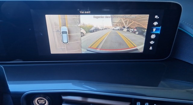 MERCEDES-BENZ EQC 400 AMG Line 4Matic