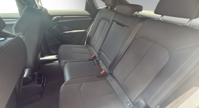 AUDI Q3 SB 40 TDI S line qu