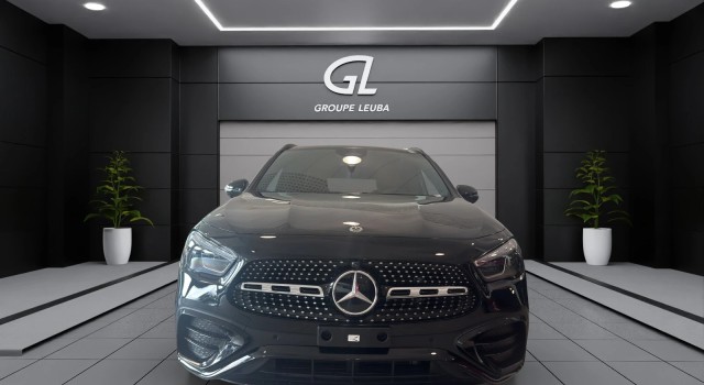 MERCEDES-BENZ GLB 220 GLA 220 4Matic 8G-Tronic