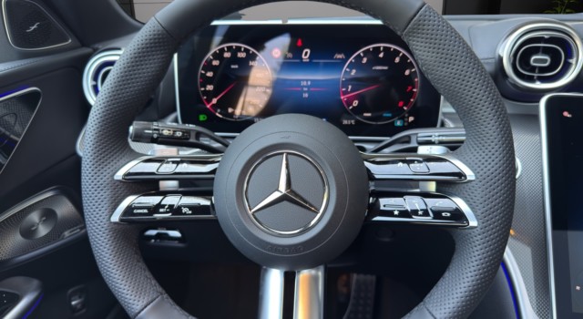 MERCEDES-BENZ C 300 T 4 Matic