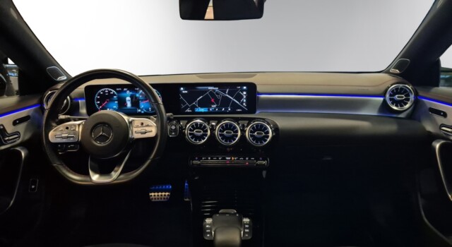 MERCEDES-BENZ CLA 250 CLA Shooting Brake 250 4Matic 7G-DCT AMG Line
