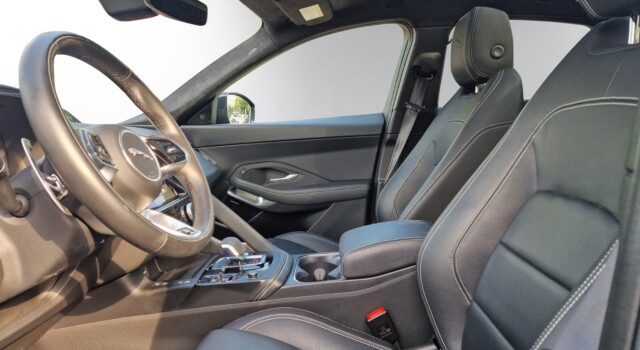 JAGUAR E-PACE 1.5 P300e R-Dynamic AWD SE