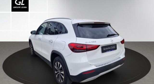 MERCEDES-BENZ GLA 250 e Style 8G-DCT