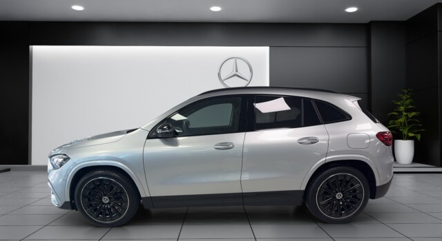 MERCEDES-BENZ GLA 220 4Matic 8G-DCT